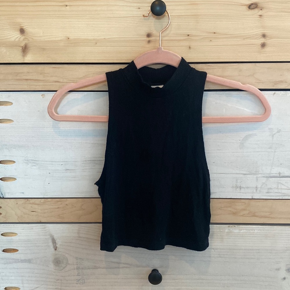 BP crop top